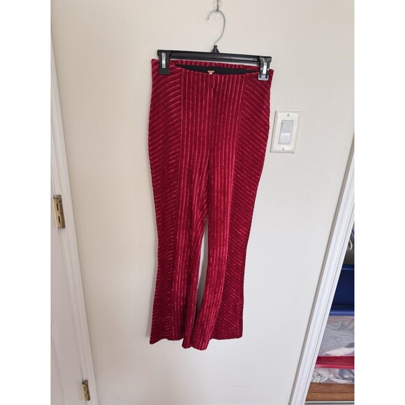 Free People Slim Pull-On Velvet Flare Pants Red XS NWOT - Picture 3 of 5